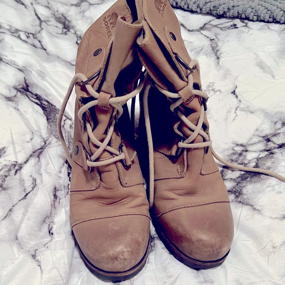 Sorel “Joan of Arctic” Leather Wedge Boots